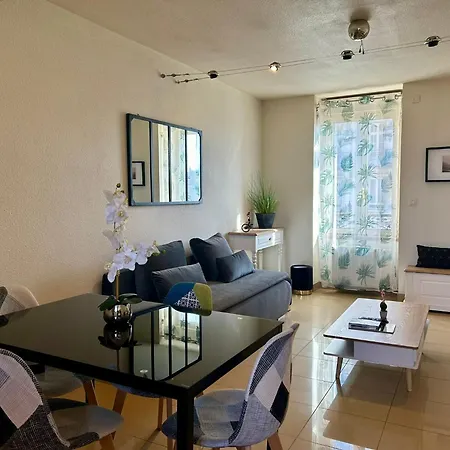 Investar 4 Superbe T2 Meuble, Gare 10mn A Pied Apartmán Montluçon