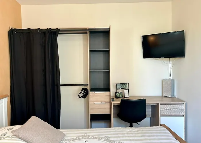 Investar 4 Superbe T2 Meuble, Gare 10mn A Pied Montluçon