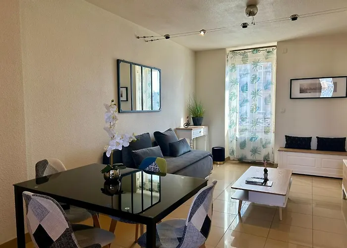 Investar 4 Superbe T2 Meuble, Gare 10mn A Pied Lägenhet Montluçon